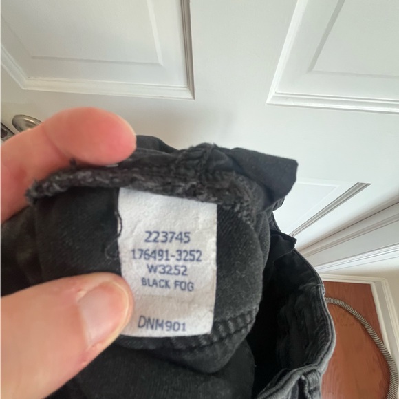 PAIGE Women's Vertugo Ankle Black Fog Skinny Jeans. SZ 24. Minimalist Core - Picture 12 of 12